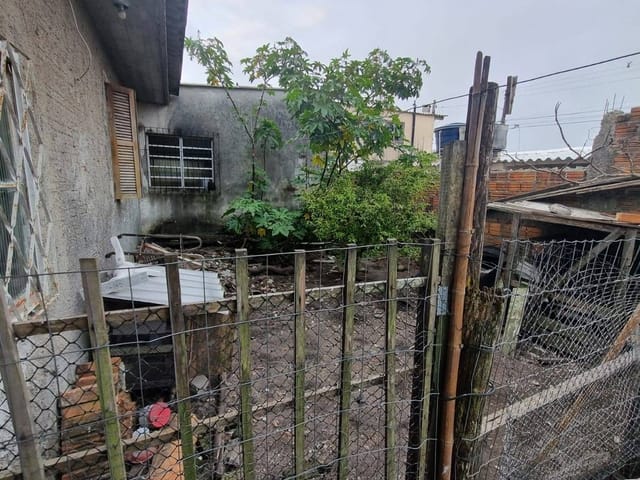 Terreno com 384m², à venda, no bairro Areal em Pelotas