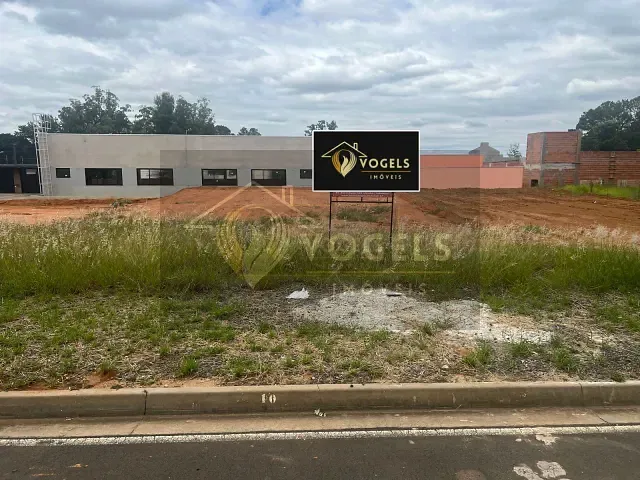 Terreno com 360m², à venda, no bairro Van Gogh em Holambra