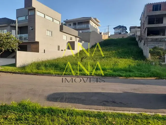 Terreno com 343m², à venda, no bairro Condomínio Villa Real de Bragança em Bragança Paulista