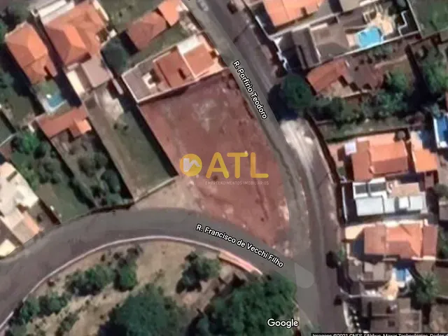 Terreno com 1384m², à venda, no bairro Jardim Ouro Verde em Ourinhos