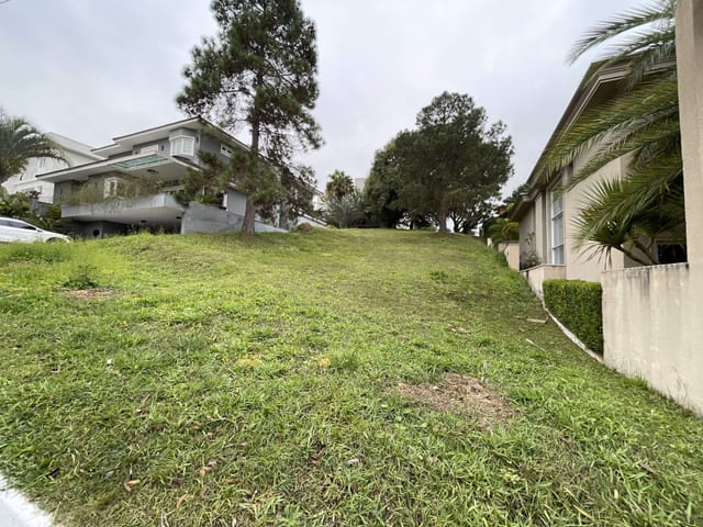 Terreno com 723m², à venda, no bairro Tamboré em Santana de Parnaíba
