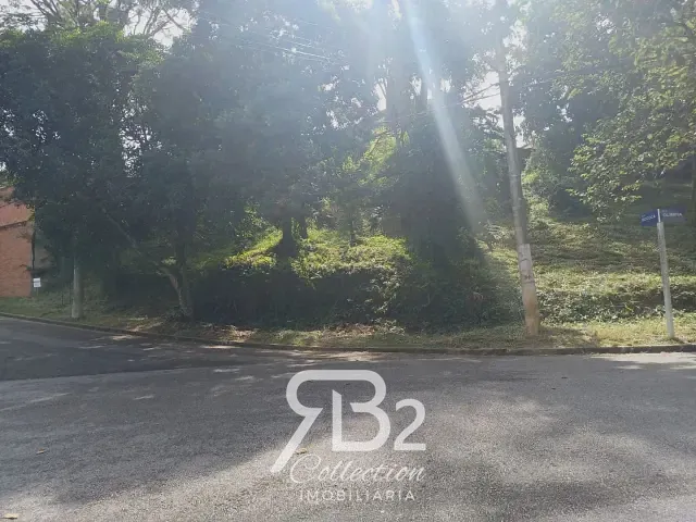 Terreno com 1013m², à venda, no bairro Marambaia em Vinhedo