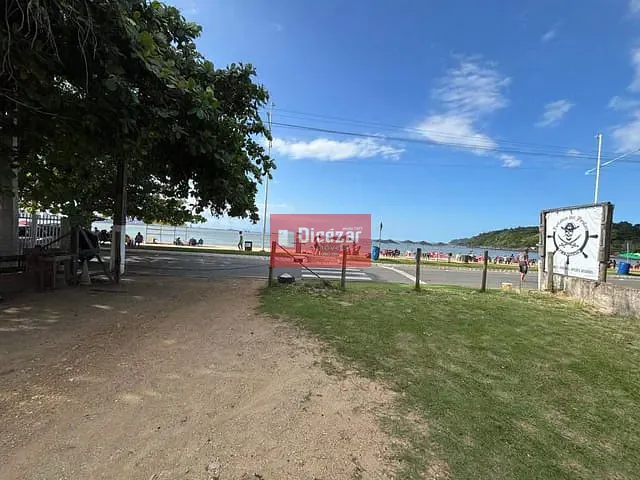 Terreno com 968m², à venda, no bairro Praia Alegre em Penha