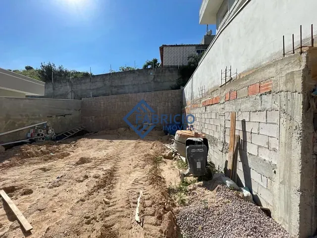 Terreno com 250m², à venda, no bairro Bosque em Vinhedo