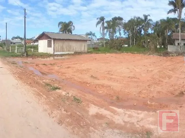 Terreno com 360m², à venda, no bairro CAMBIJU em Itapoá