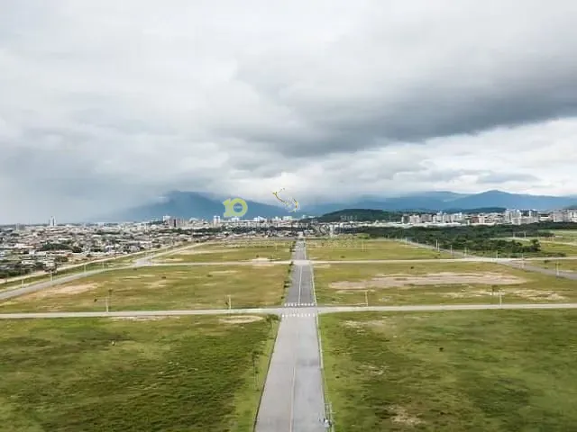 Terreno com 9457m², à venda, no bairro Sertão do Maruim em São José