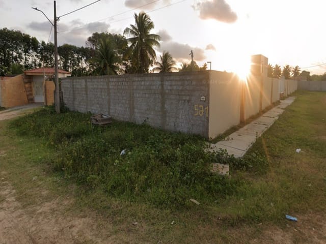 Terreno com 328m², à venda, no bairro São José dos Náufragos em Aracaju