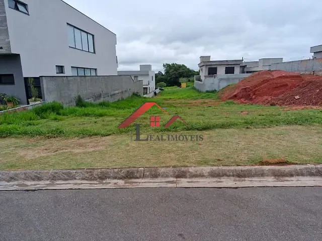 Terreno com 500m², à venda, no bairro Caucaia do Alto em Cotia