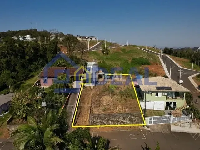 Terreno com 476m², à venda, no bairro Imigrantes em Concórdia