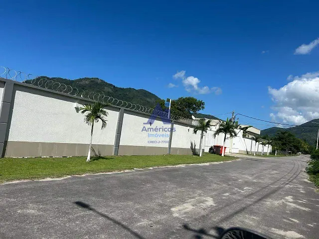 Terreno com 300m², à venda, no bairro Recreio dos Bandeirantes em Rio de Janeiro