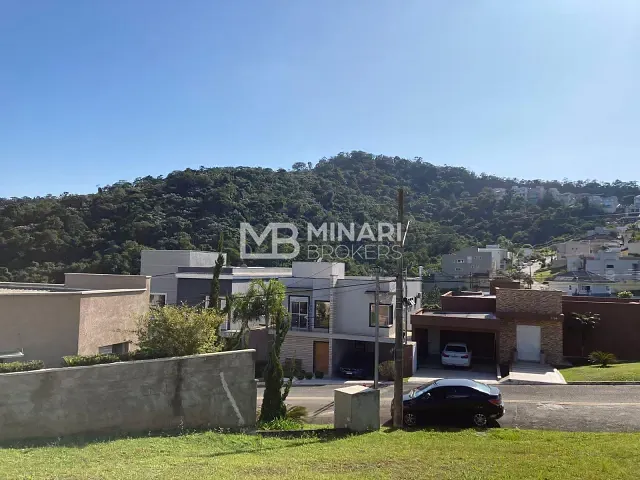 Terreno com 849m², à venda, no bairro Alphaville em Santana de Parnaíba