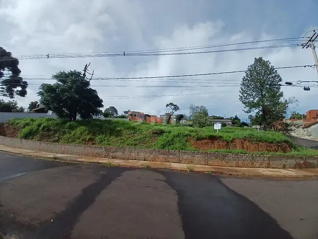 Terreno com 462m², à venda, no bairro Park Residencial Convívio em Botucatu