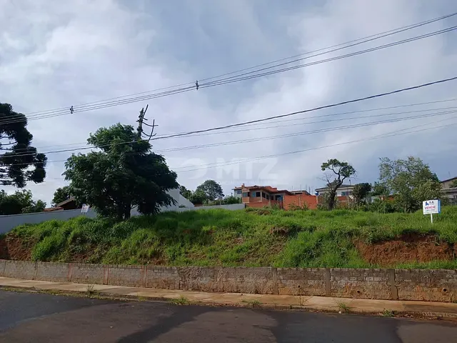 Terreno com 462m², à venda, no bairro Park Residencial Convívio em Botucatu