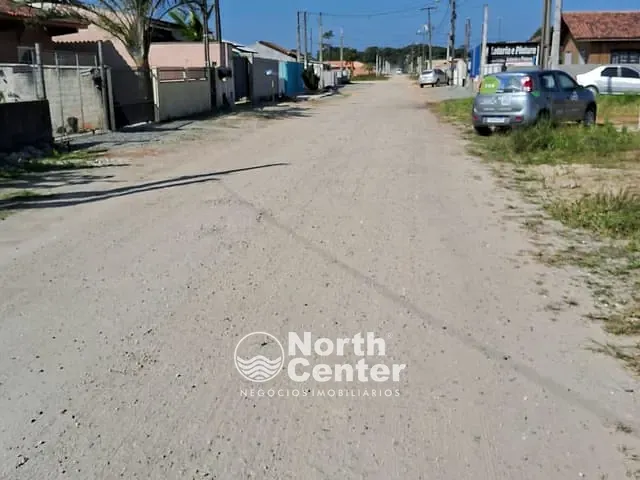 Terreno com 275m², à venda, no bairro Pinheiros em Balneário Barra do Sul