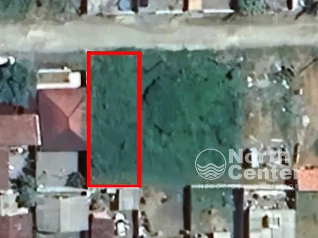 Terreno com 275m², à venda, no bairro Pinheiros em Balneário Barra do Sul