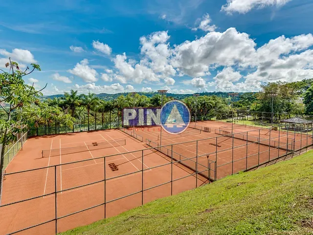 Terreno com 1830m², à venda, no bairro Residencial Aldeia do Vale em Goiânia