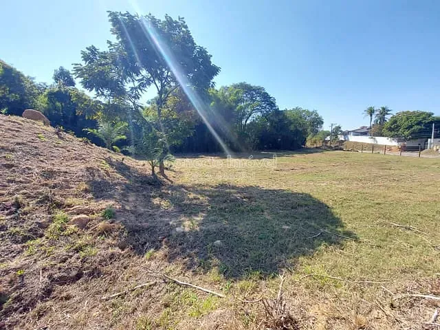Terreno com 4979m², à venda, no bairro Centro em Jaguariúna