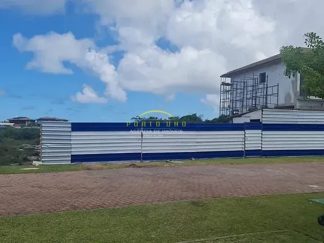 Terreno com 630m², à venda, no bairro Praia do Forte em Praia do Forte
