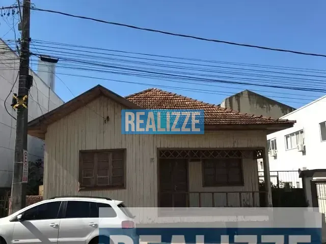 Terreno com 672m², à venda, no bairro Centro em Marau