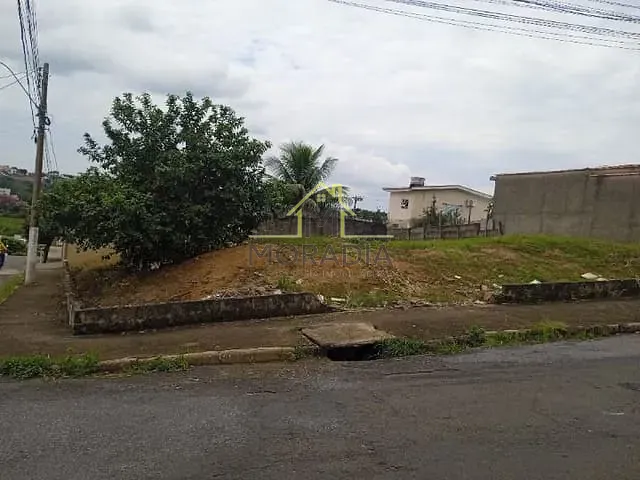 Terreno com 488m², à venda, no bairro Vila Campanha em Guaxupé