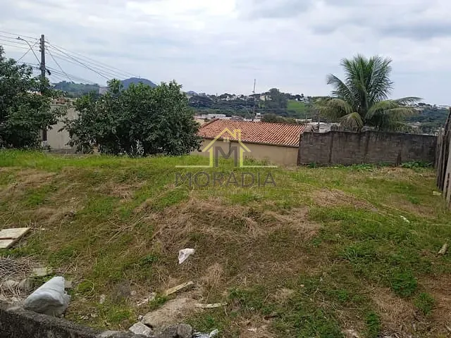 Terreno com 488m², à venda, no bairro Vila Campanha em Guaxupé