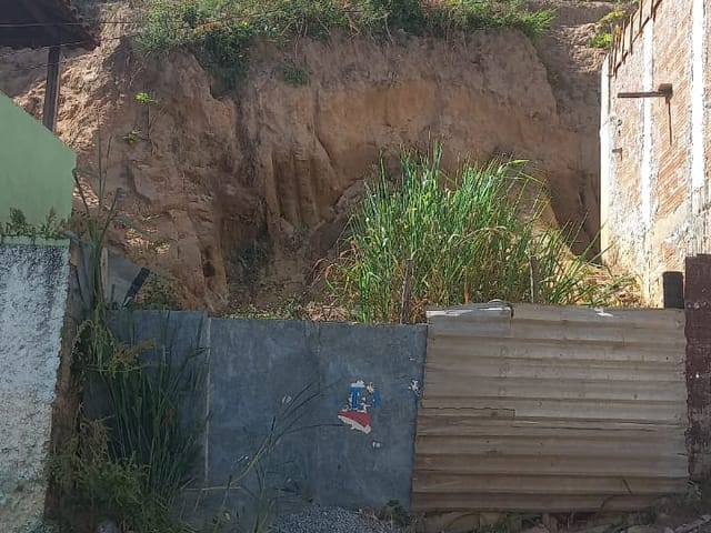 Terreno com 180m², à venda, no bairro Tupi B em Belo Horizonte
