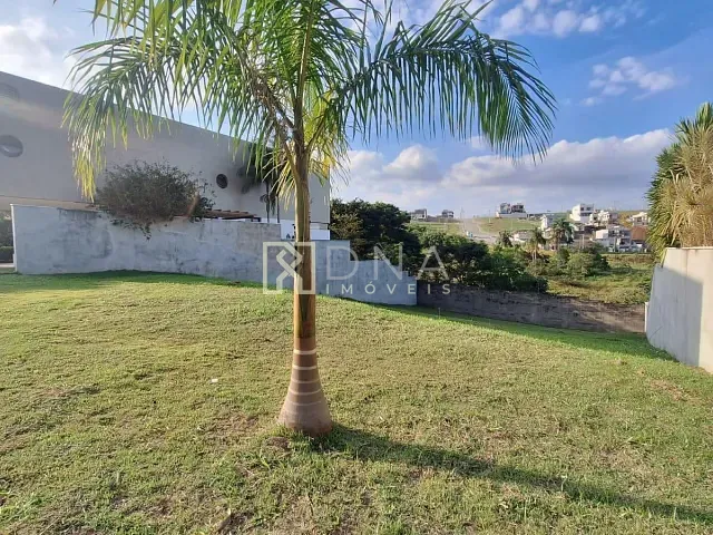 Terreno com 800m², à venda, no bairro Condomínio Reserva do Paratehy em São José dos Campos