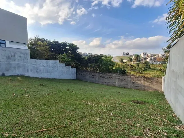Terreno com 800m², à venda, no bairro Condomínio Reserva do Paratehy em São José dos Campos