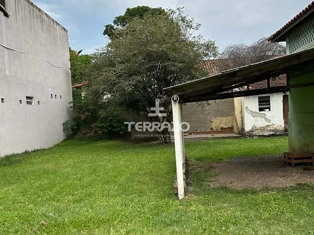 Terreno com 193m², à venda, no bairro Centro em Rio Claro