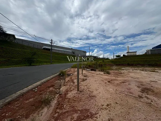 Terreno com 55000m², à venda, no bairro Loteamento Parque Industrial em Jundiaí