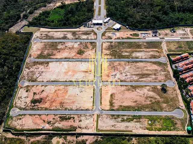 Terreno com 330m², à venda, no bairro Santa Rosa em Cuiabá