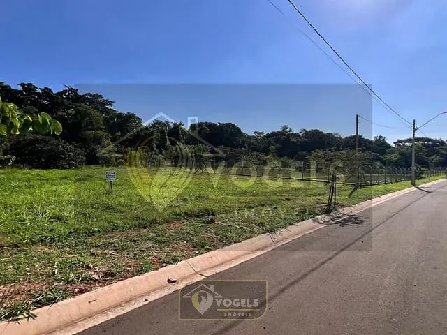 Terreno com 481m², à venda, no bairro Florabella I em Holambra