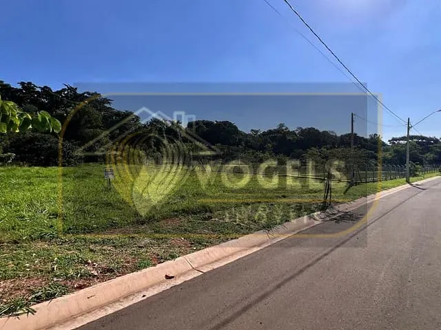 Terreno com 481m², à venda, no bairro Florabella I em Holambra