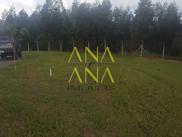 Terreno com 900m², à venda, no bairro Condomínio Quinta da Baroneza II em Bragança Paulista