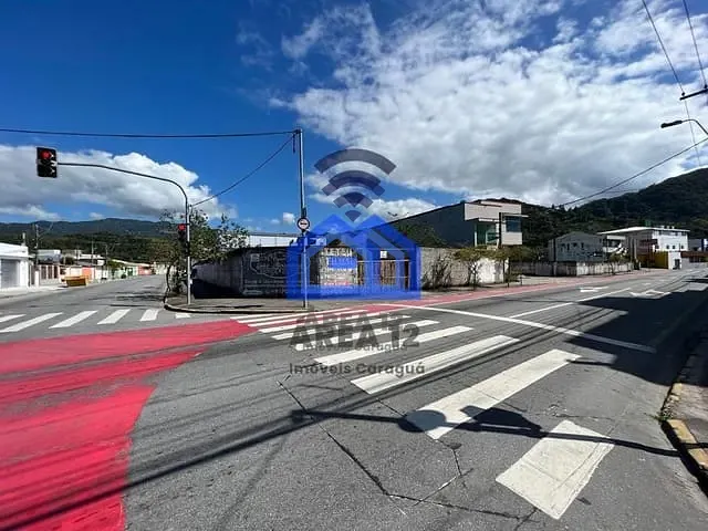 Terreno com 950m², à venda, no bairro Centro em Caraguatatuba