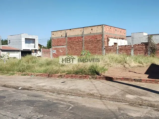 Terreno com 258m², à venda, no bairro Parque Jaraguá em Bauru