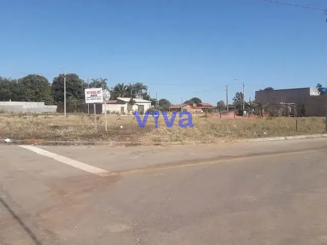 Terreno à venda, no bairro Av. Brasília em Aragoiânia