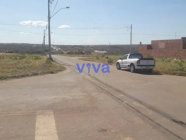 Terreno à venda, no bairro Av. Brasília em Aragoiânia