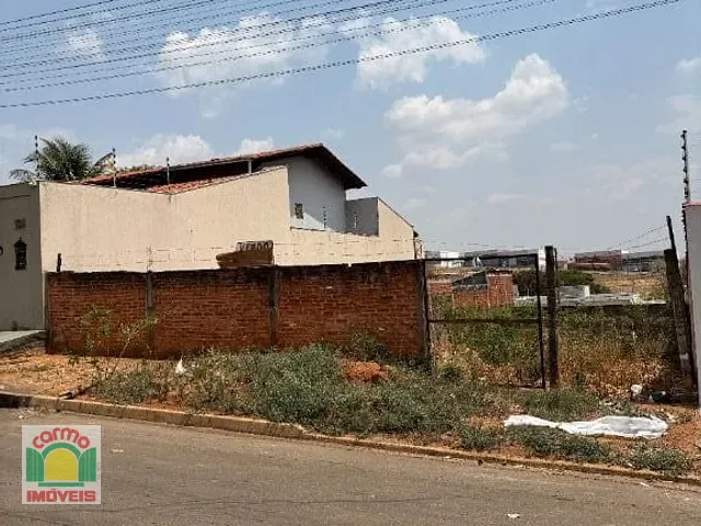 Terreno com 480m², à venda, no bairro Jardim das Samambaias em Anápolis