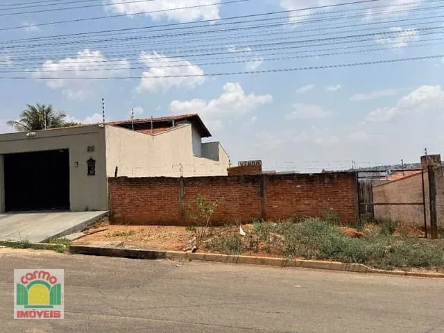 Terreno com 480m², à venda, no bairro Jardim das Samambaias em Anápolis