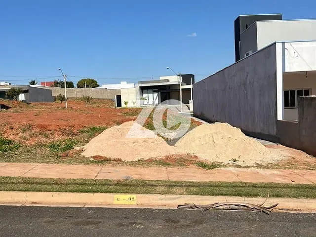 Terreno com 250m², à venda, no bairro Floratta Nações Residencial em Bauru