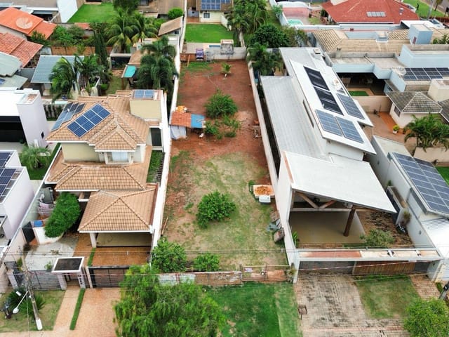 Terreno com 600m², à venda, no bairro Alto das Paineiras em Dourados