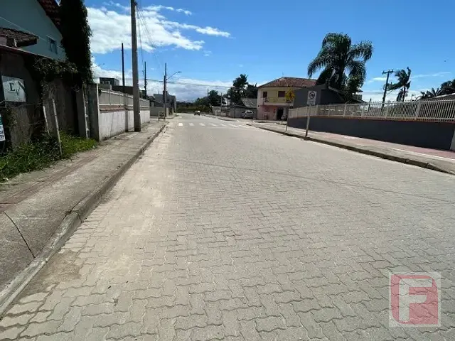 Terreno com 168m², à venda, no bairro Centro em Itapoá