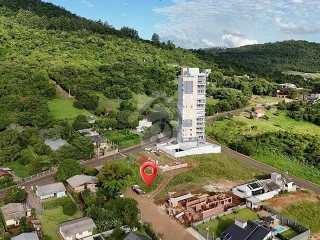 Terreno com 430m², à venda, no bairro Centro Administrativo em Teutônia