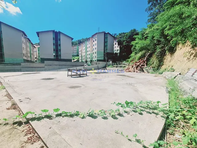 Terreno com 1056m², à venda, no bairro Carangola em Petrópolis