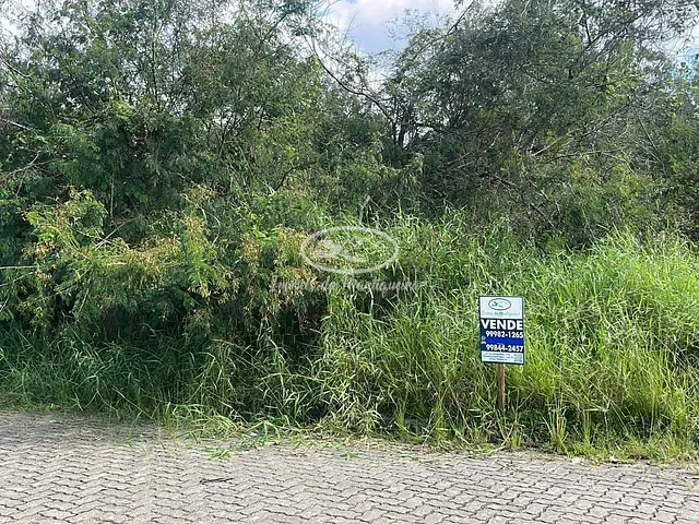 Terreno com 807m², à venda, no bairro Penedo em Itatiaia
