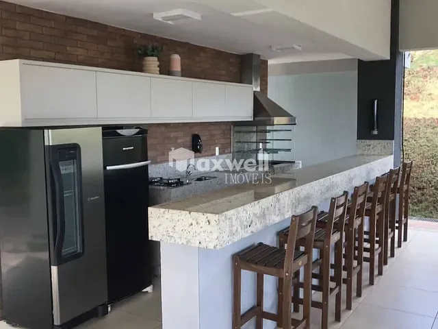 Terreno com 300m², à venda, no bairro Jardins Bolonha em Senador Canedo