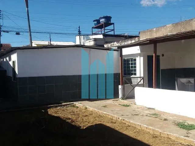 Terreno com 250m², à venda, no bairro Conjunto Habitacional Pedro Afonso Junqueira em Poços de Caldas
