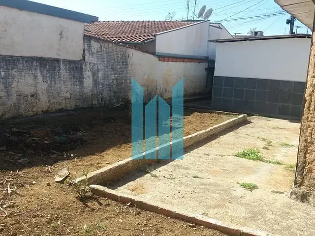 Terreno com 250m², à venda, no bairro Conjunto Habitacional Pedro Afonso Junqueira em Poços de Caldas