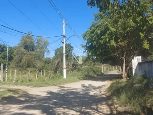Terreno com 5370m², à venda, no bairro Caxito em Maricá